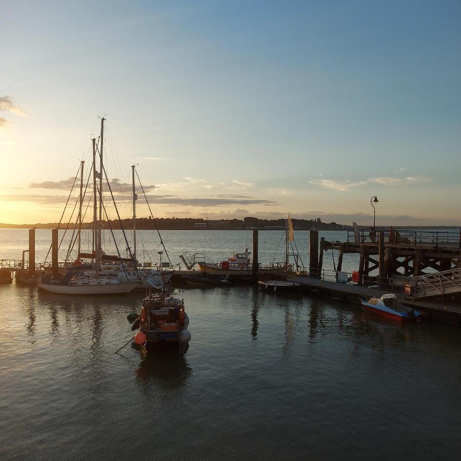 The Swan Inn Harwich Exterior foto